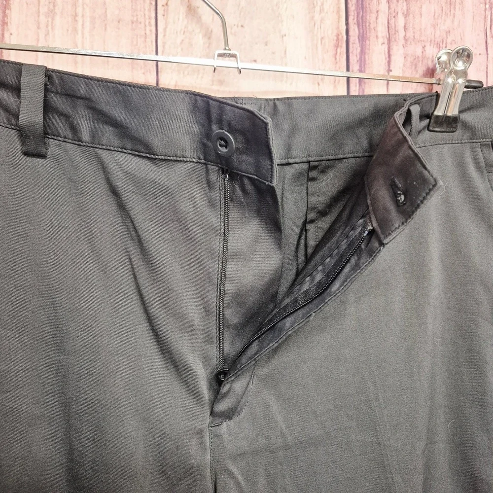 Nike Golf Dri-FIT Shorts Mens 34 Black‎ Flat Front Performance Golfing Shorts